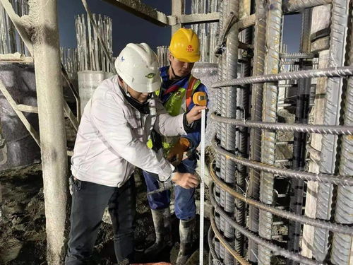 元旦不停工，施工現場熱火朝天